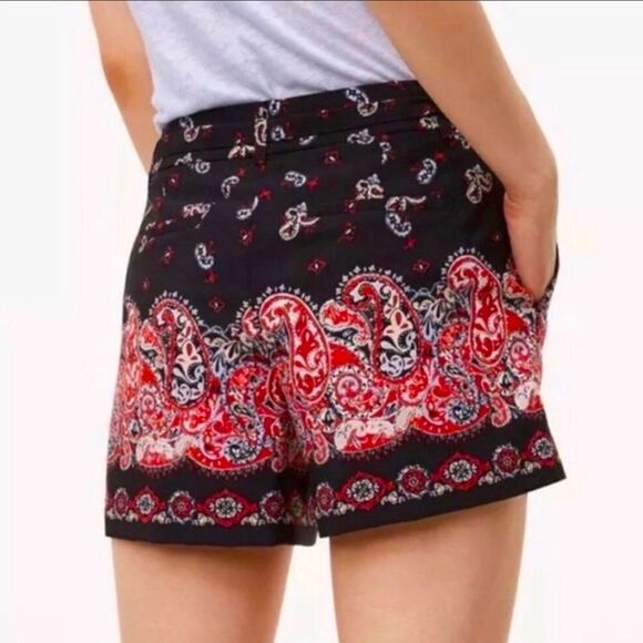 Loft Sunset Paisley black and red shorts - Picture 1 of 10